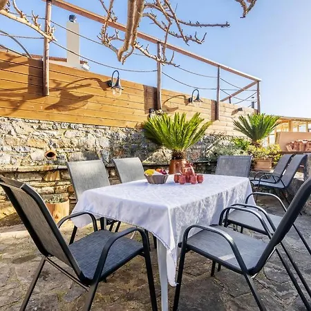 Traditional House With Private Pool Rethymno (Crete)